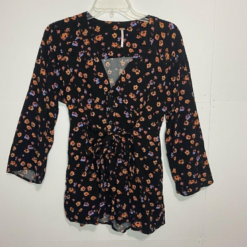 Free People Shorts Romper Sz 4 Floral Print Plunge V-Neck